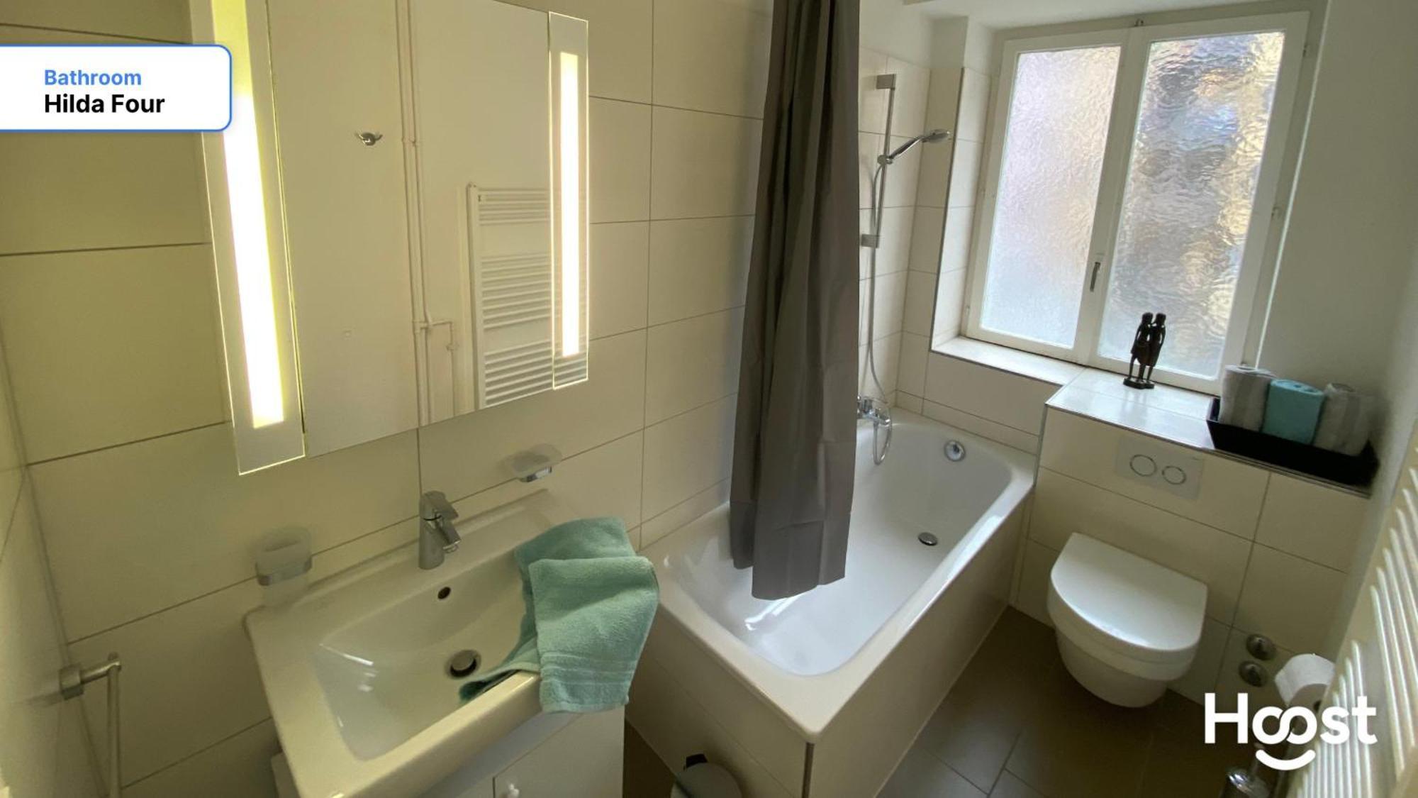 H4 Family Apartment, Central, Quite, Modern Zúrich